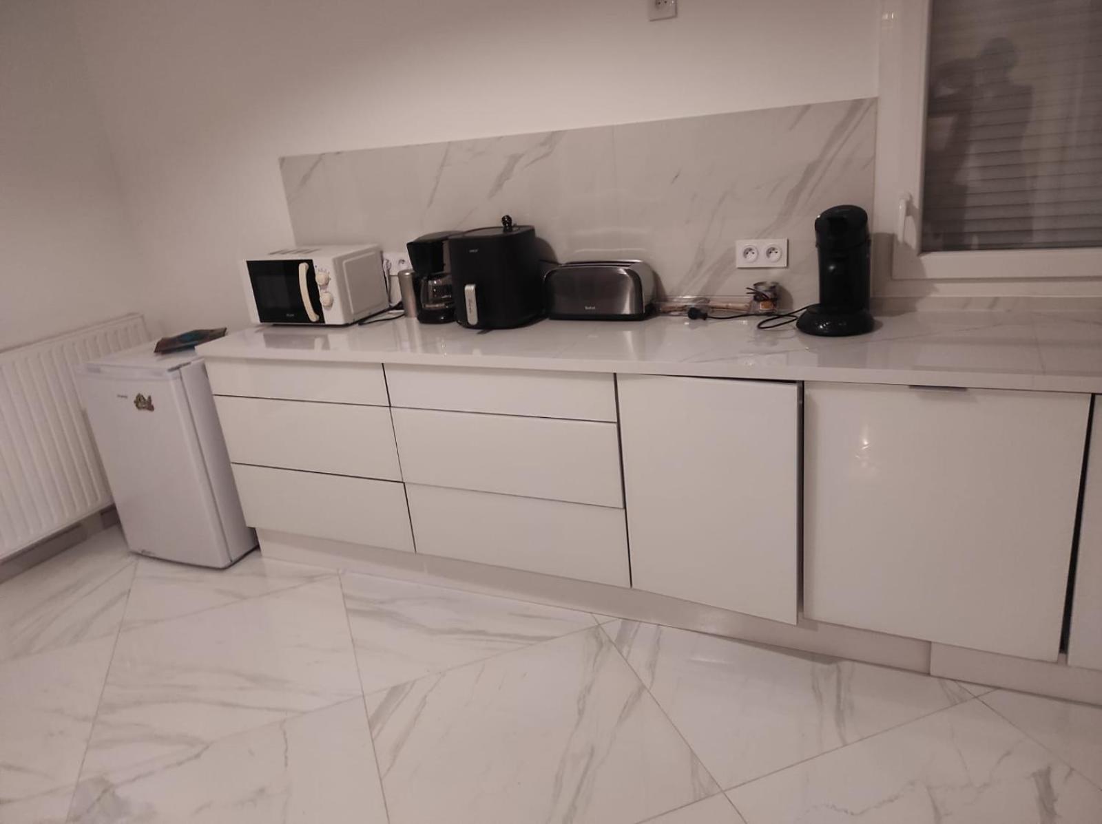 Tres Bel Appartement Avec Grand Jardin, Proche De Paris Витри сюр Сен Екстериор снимка